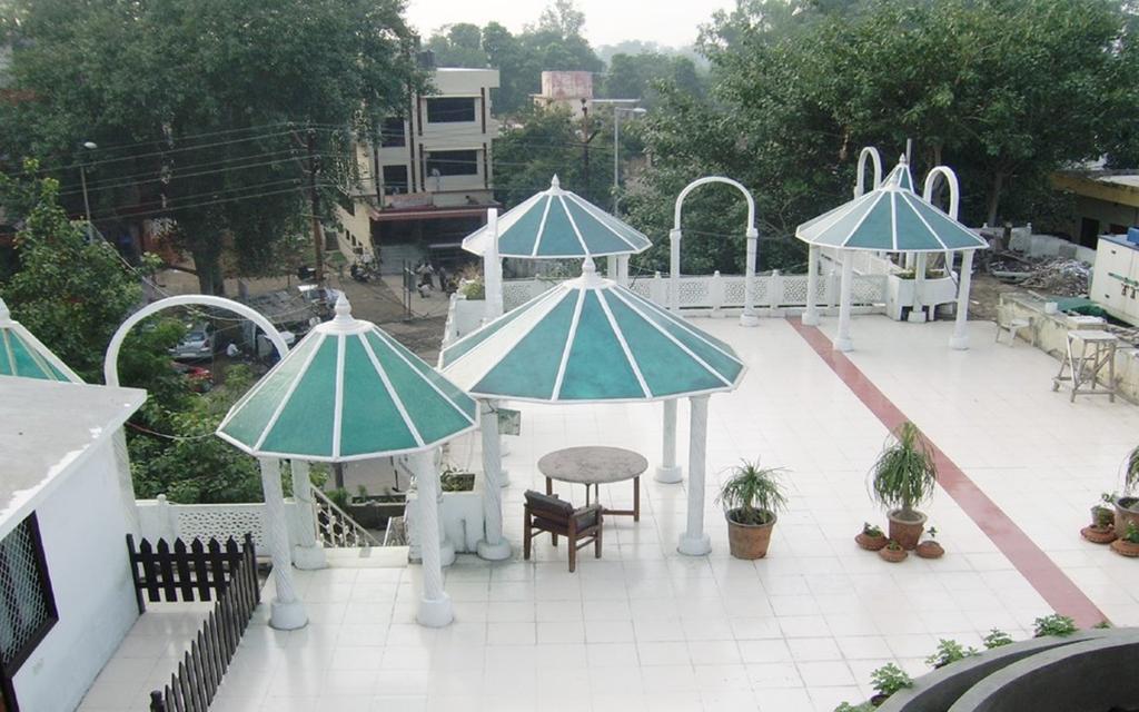 Hotel Dawat Palace Agra  Eksteriør billede
