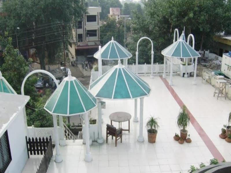 Hotel Dawat Palace Agra  Eksteriør billede